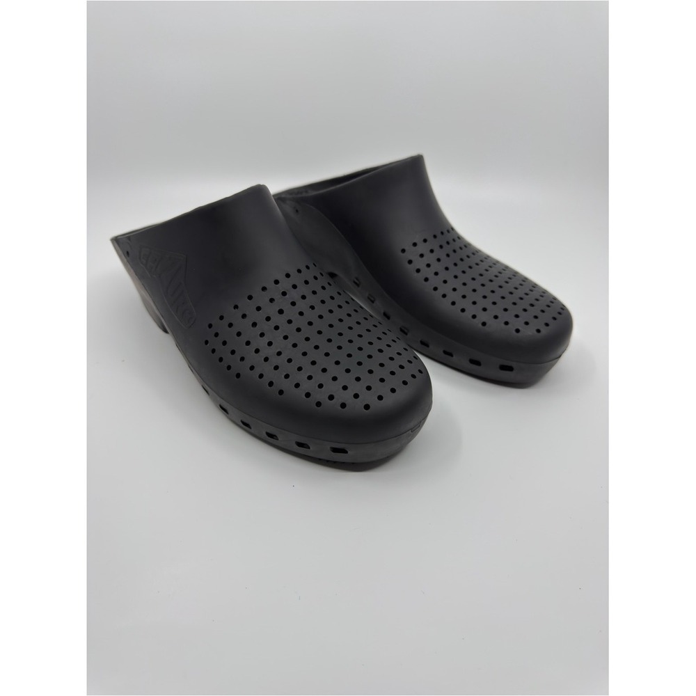 Calzuro Classic Black Ventilated Professional Clogs Made in Italy Size 42-43